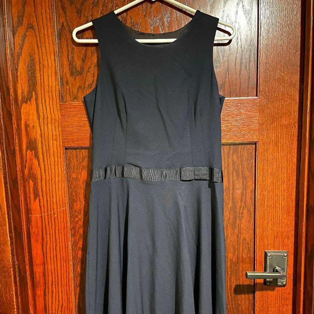 Banana Republic Midi Dress - Size 6 Stretch - Navy